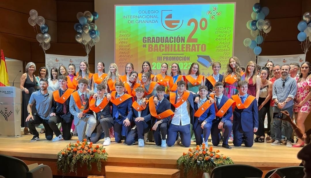 UNA VEZ MÁS SE REPITEN LOS BUENOS RESULTADOS DE NUESTROS ALUMNOS EN LA PEvAU