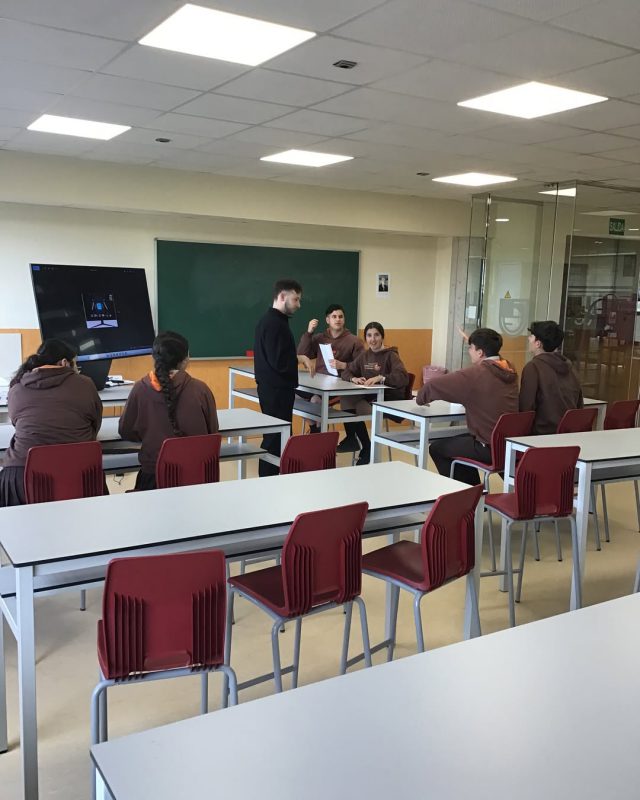 Aprender economía jugando: “El Precio Justo” llega al aula